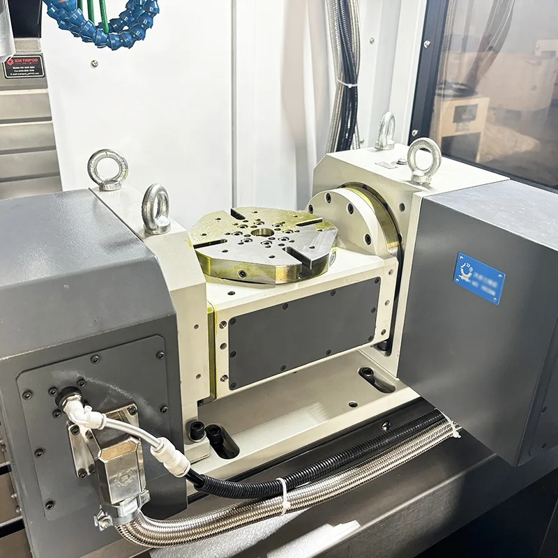 CNC 5-осевой металлический фрезерный станок VMC650 вертикальный обрабатывающий центр