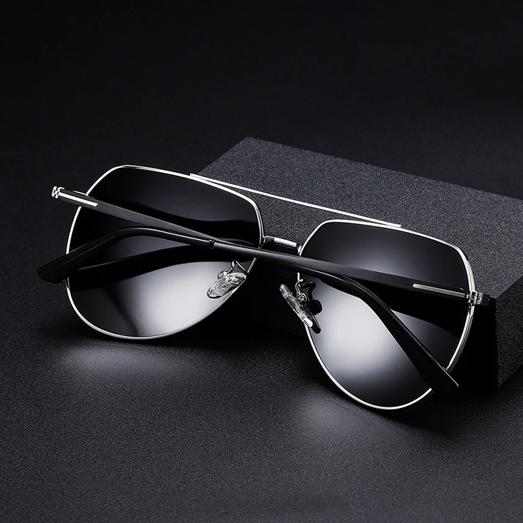 Classic High Sunglasses Polarized Men Driving Sun Glasses For Brand Design Mirror Male Photochromic Sunglasses