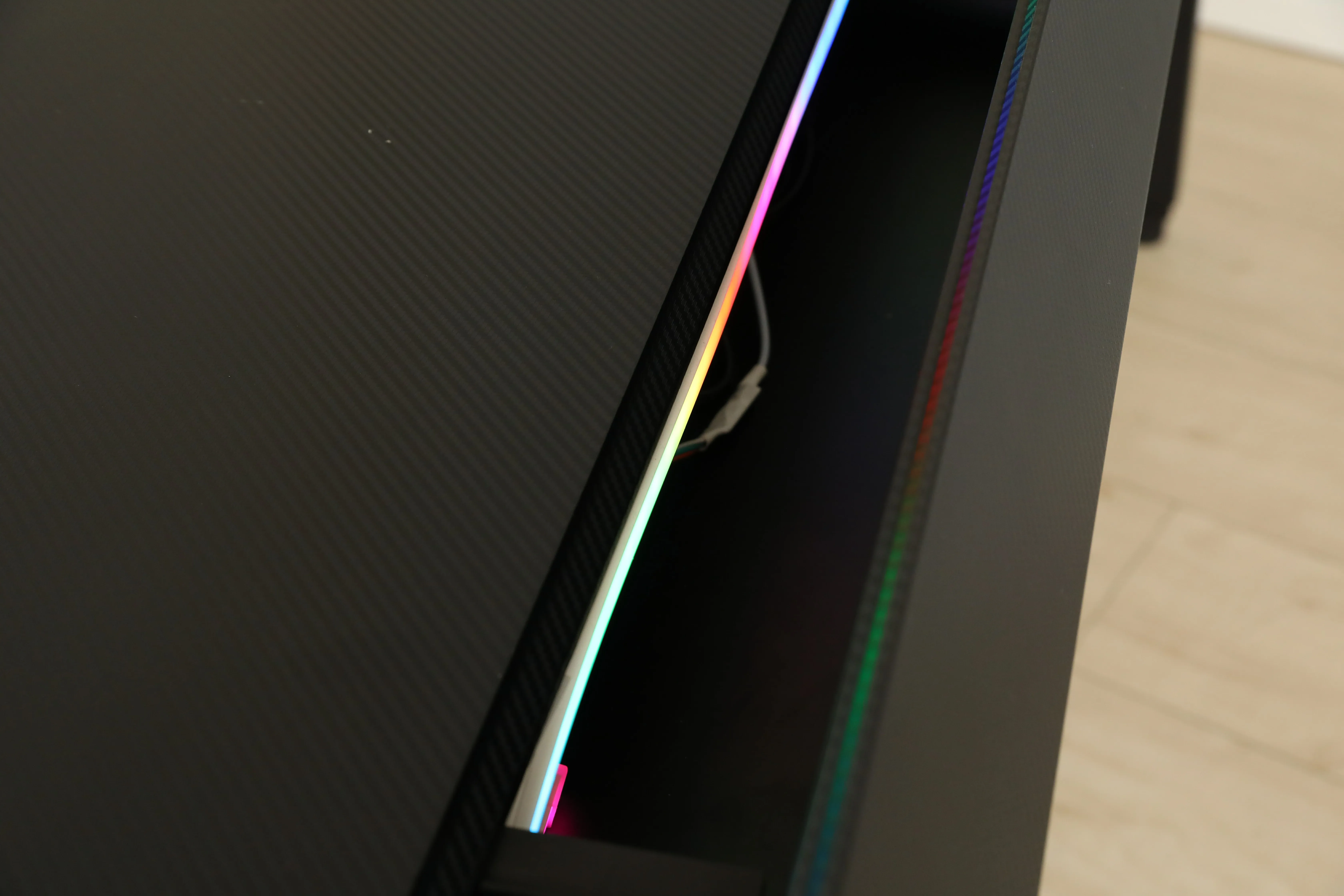 Ada NEW DESIGN electric height adjustable RGB lights hidden cable motion gaming standing desk with cable management