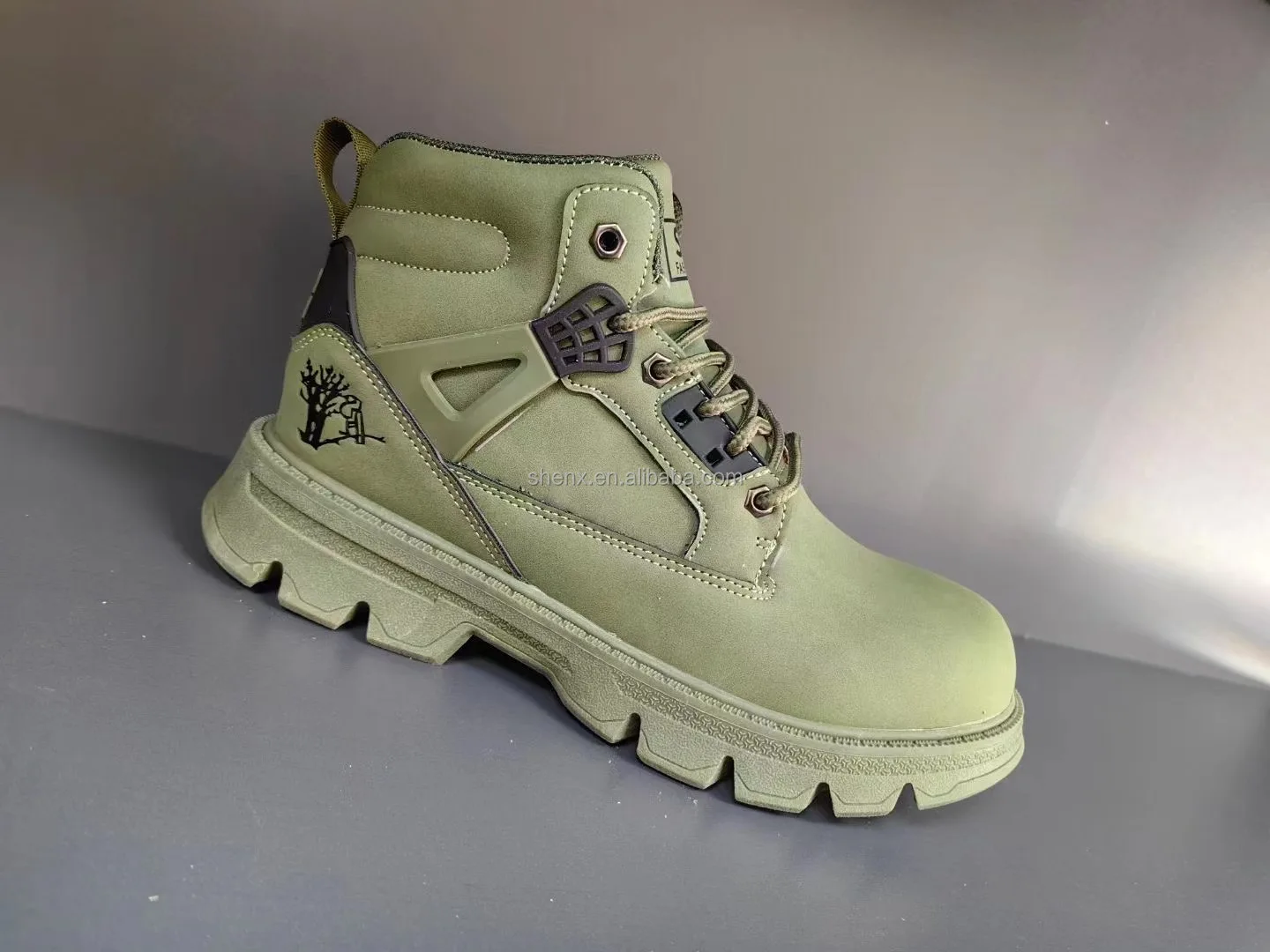 Cheap Wholesale Winter Boots Snow Sheepskin Boots Warm Men Snow Boots Ready To Ship