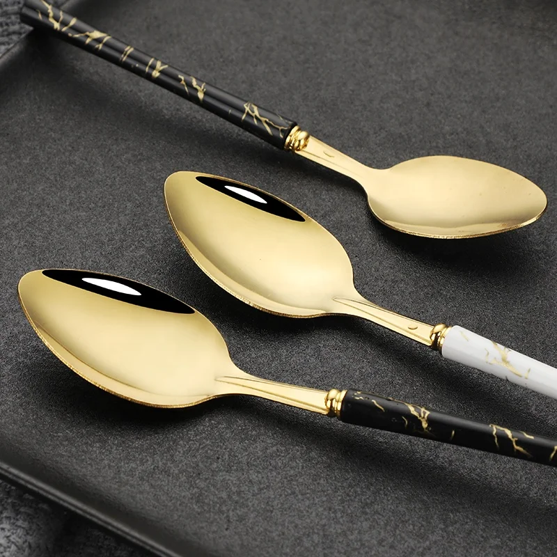 20 years factory direct sale wedding golden 5pcs customize design Portuguese dinnerware set