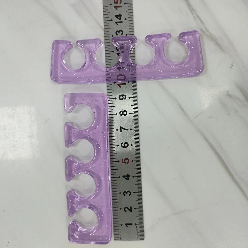 Nail Tools Silicone Toe Separator For Nail Polish Toe Separators to Correct Bunions and Restore Toes to Their Original Shape