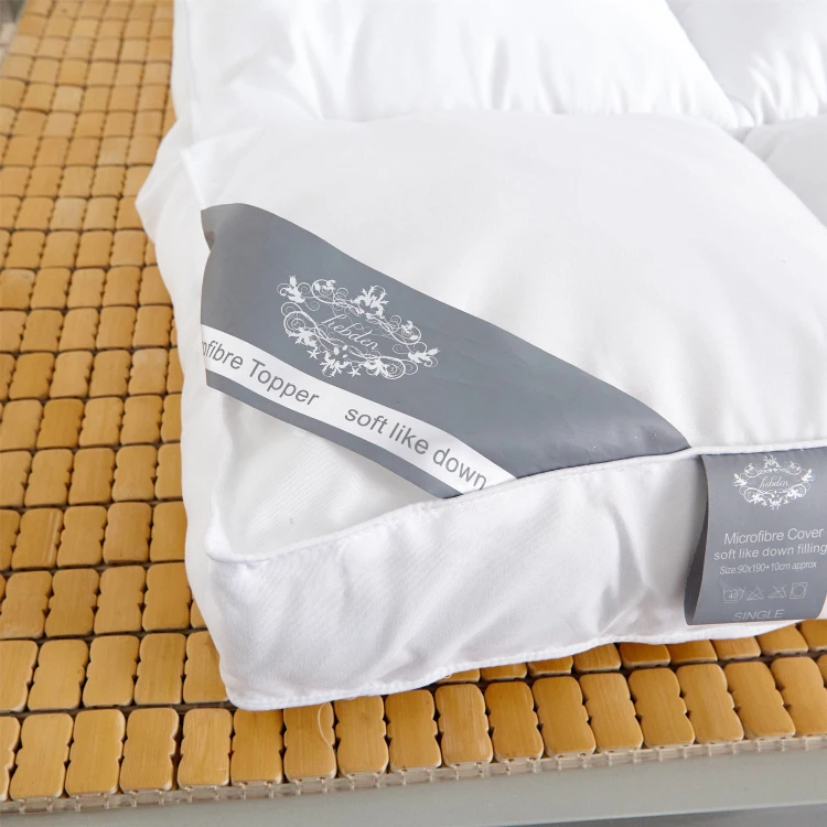 Professional service for a large OEM big order 10cm Gusset Thick Firm Hotel  Customize Size Polyester Filled Bed Mattress Topper