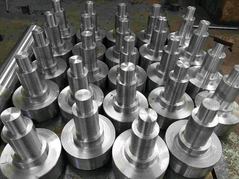 Поковки для вала 42CrMo4 40crnimo 18CrNiMo5 30crmo 4130 4140 штампованный стальной вал