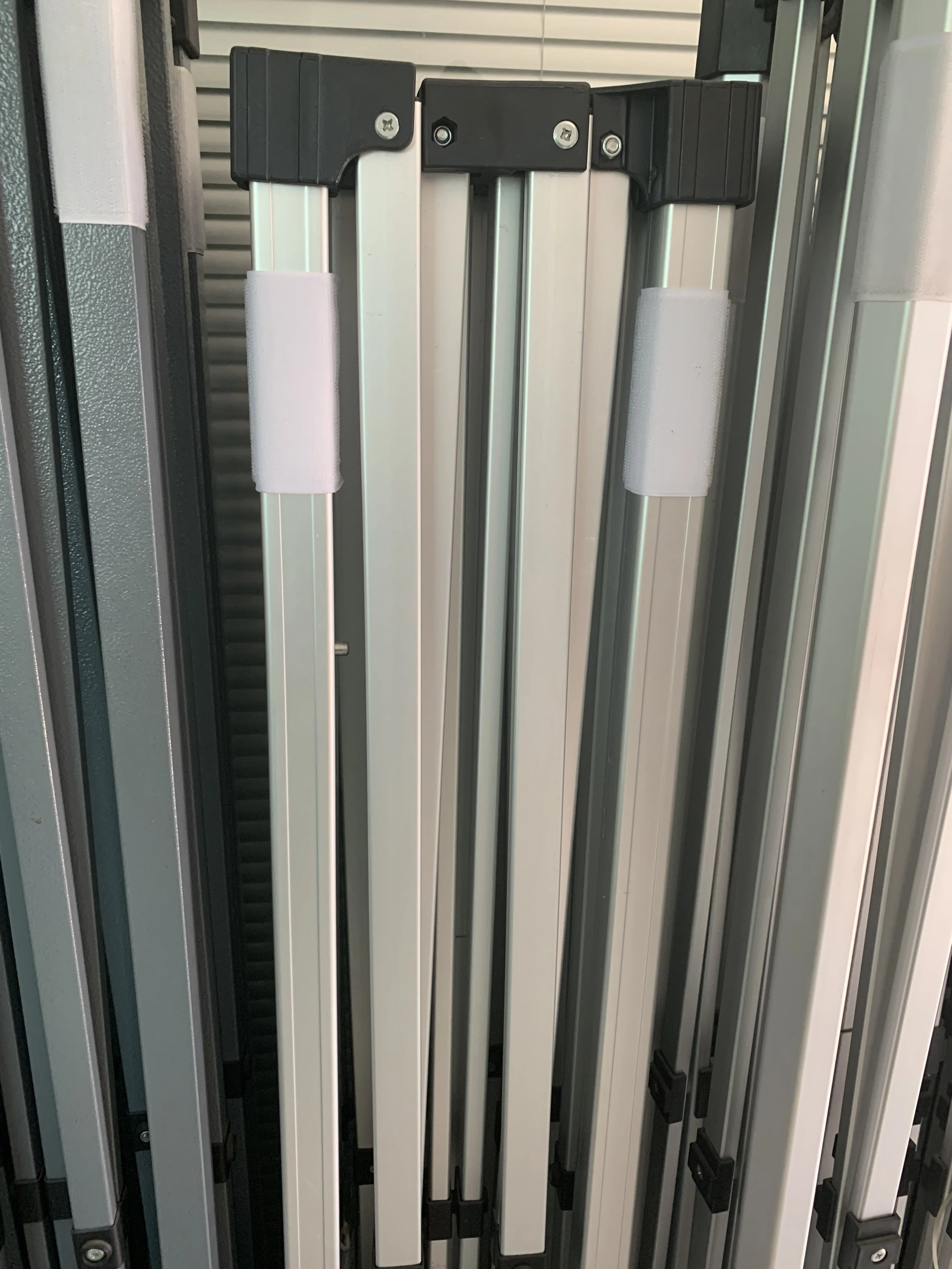 Motorized Outdoor Aluminum Free Standing Awning Tent,,folding Awning and Tent Outdoor Alu Steel 40*40mm All-season 420D;600D