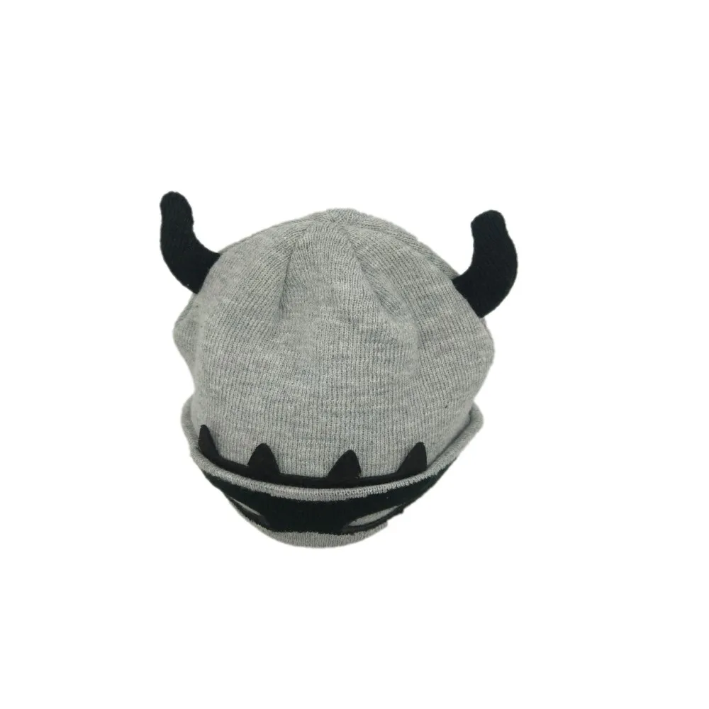 
Winter monster knit cap Crocheted knit hat Custom - made knitted caps of various shapes 