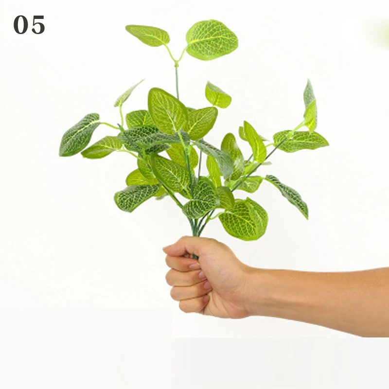 
2021 Artificial plant background wall plastic potted flower arrangement leaves wedding road guide fake flower plant pepper grass 