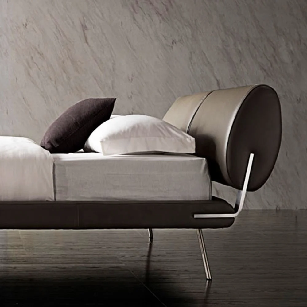 
King Size Modern Double Leather Upholstered Backrest Metal Aluminum Sheet Support Bed Frame 
