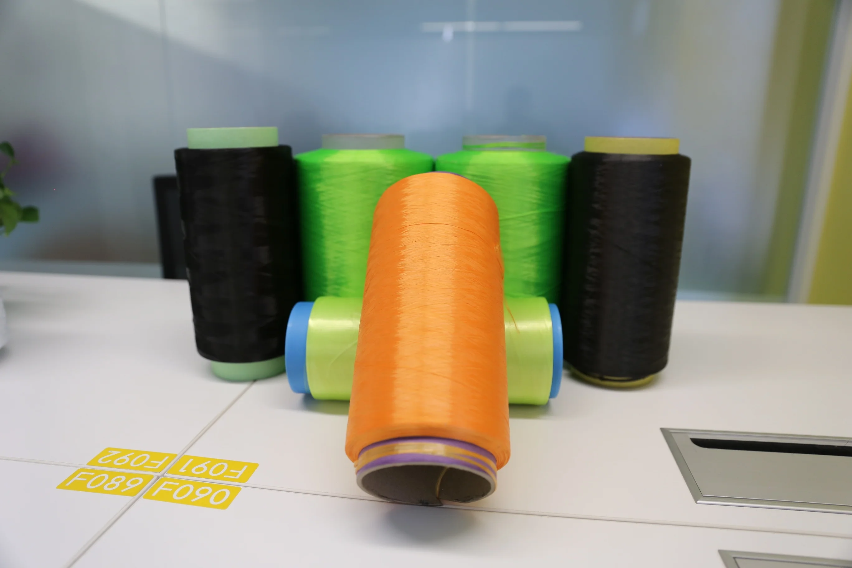 
Best Quqliaty High Tenacity Polyethylene fiber UHMWPE fiber yarn 