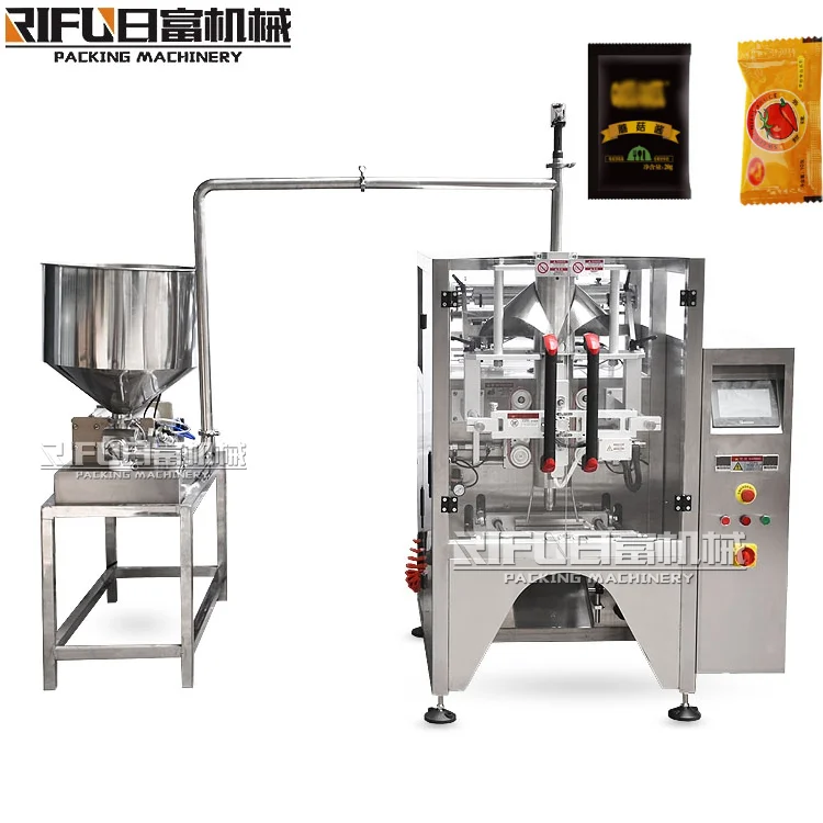 Automatic VFFS milk water juice bag sachet pouch packing machine price Oil sauce filling and sealing machine