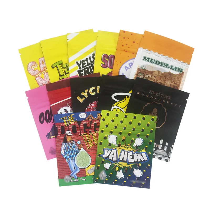 In Stock 100Pcs Printed Soft Touch Film Matte Food Candy Packaging Flat Pouch 1G Resealable Cookies Mylar Bag 7X9Cm With Labels