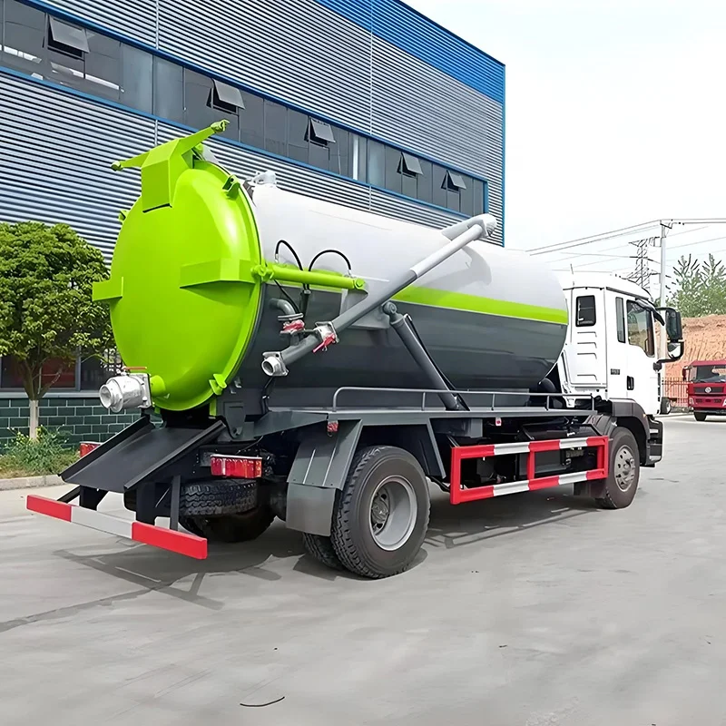 Sinotruk Sitrak 4x2 Vacuum Sewage Suction Truck 14000L Septic Fecal Suciton Tanker Truck for Sale