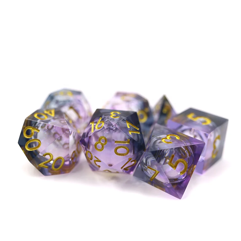 Rpg Color Resin Polyhedral Dice Set OEM ODM Board Game Liquid Dice Set 7pcs