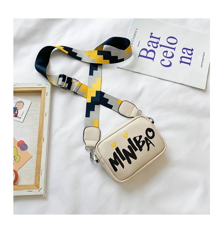 2020 New Purse for Girls Kids Carton Letter bags cute Bags meaagers Purse for wholesale