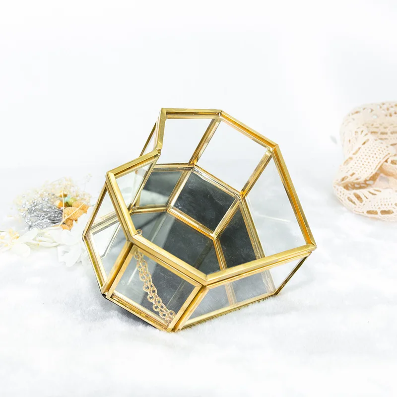 Metal Glass Engagement Ring Box Europe Antique Copper Glass Heart Shaped Jewelry Box