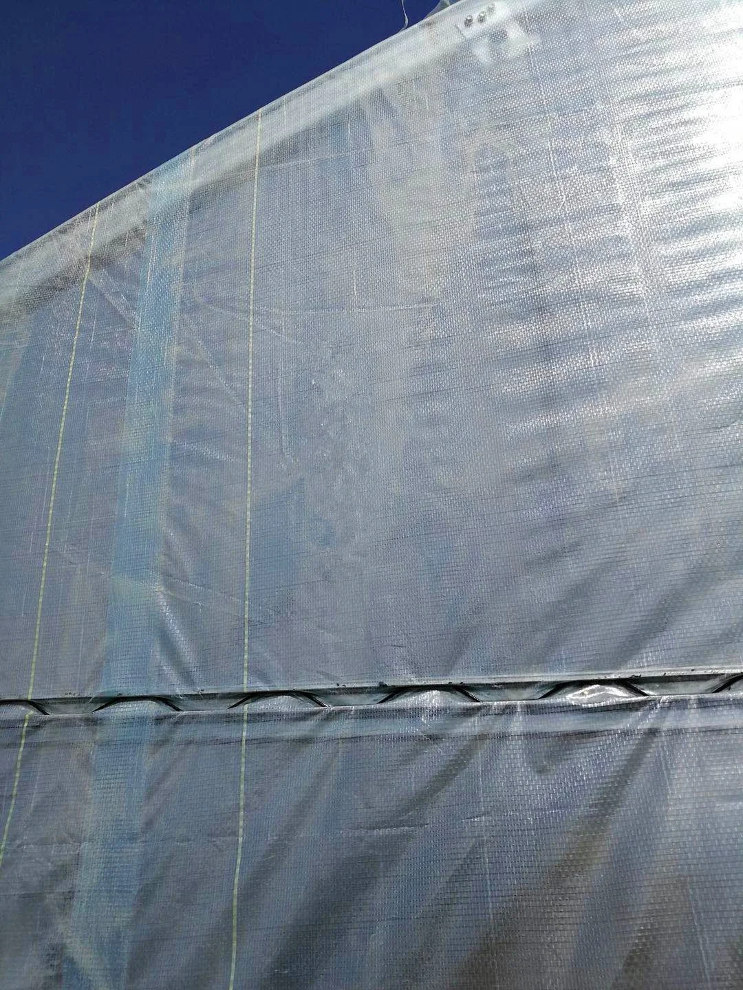 Film lock fasten wire zigzag wiggle wire used for greenhouse poly and shade cloth fastening system