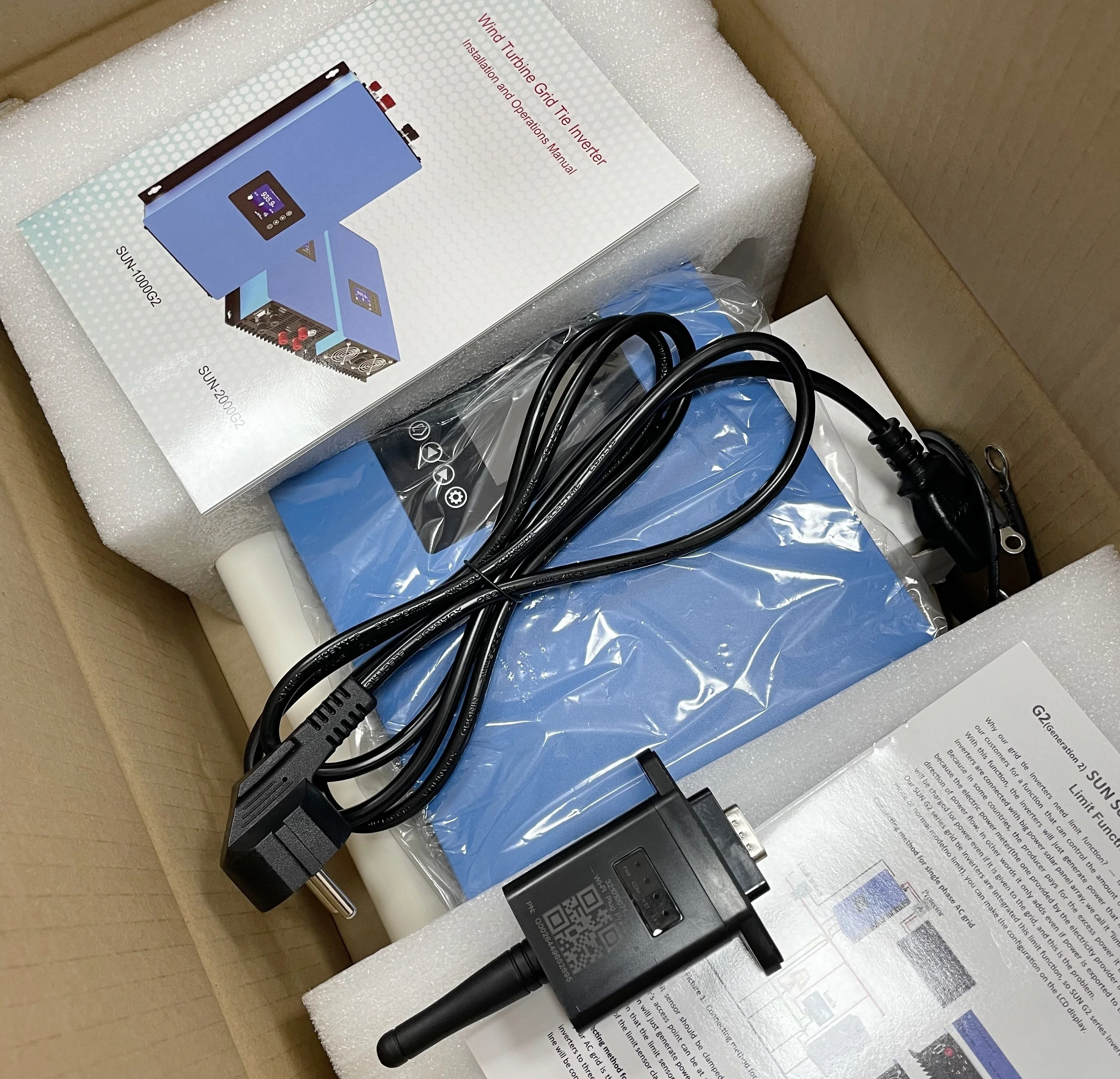 LCD display 2KW Wind Grid Tie Inverter 2000 Watt With Limiter With Wifi Monitoring For DC 45-90V Wind Turbines