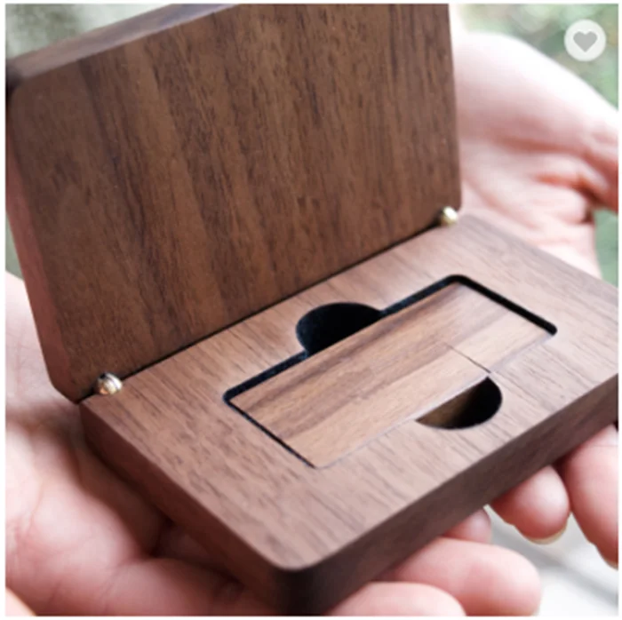 Luxury walnut wooden gift box of usb flash drive