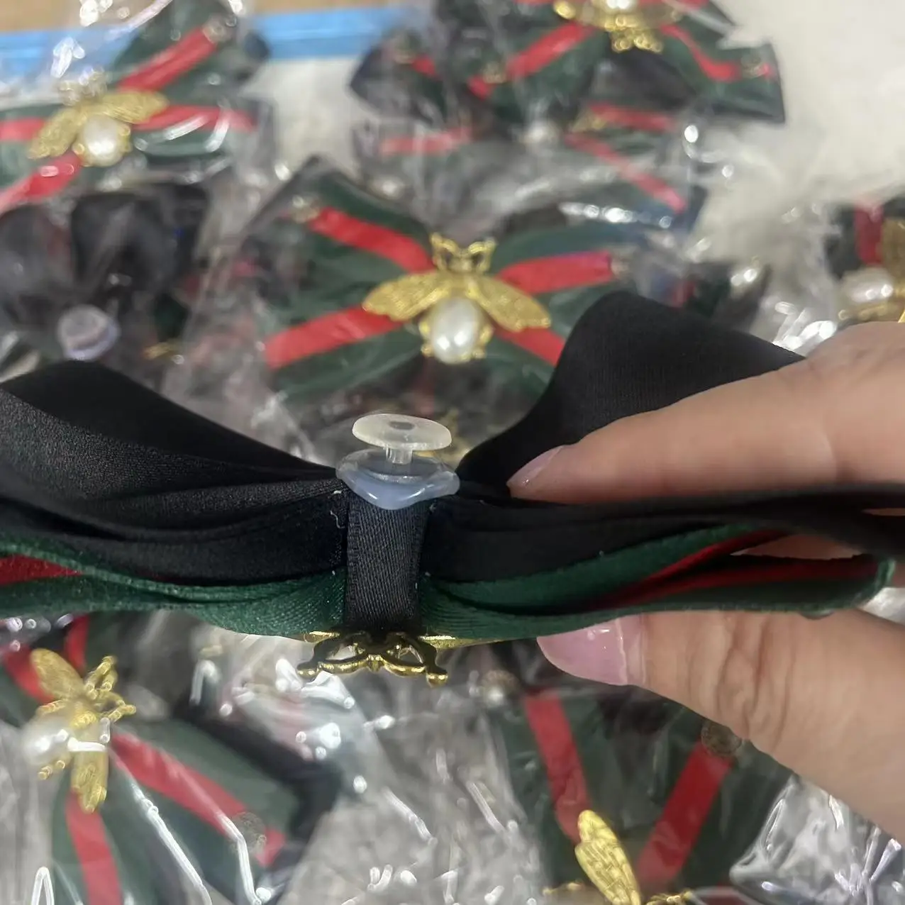 High quality Cloth ladies butterfly shoe parts accessories decoration bows designer shoe bow charms for clog Custom Logo Women