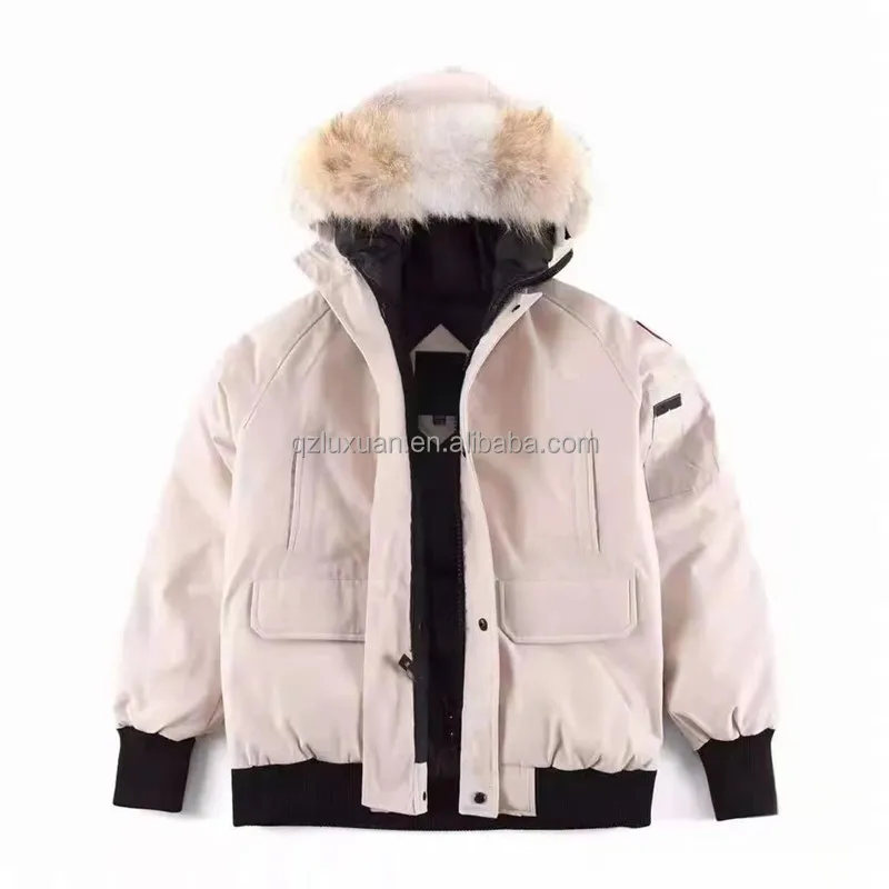 Canada hot casual outdoor down jacket for men high weight goose down stuffed Wolf hair hooded men short winter down coat