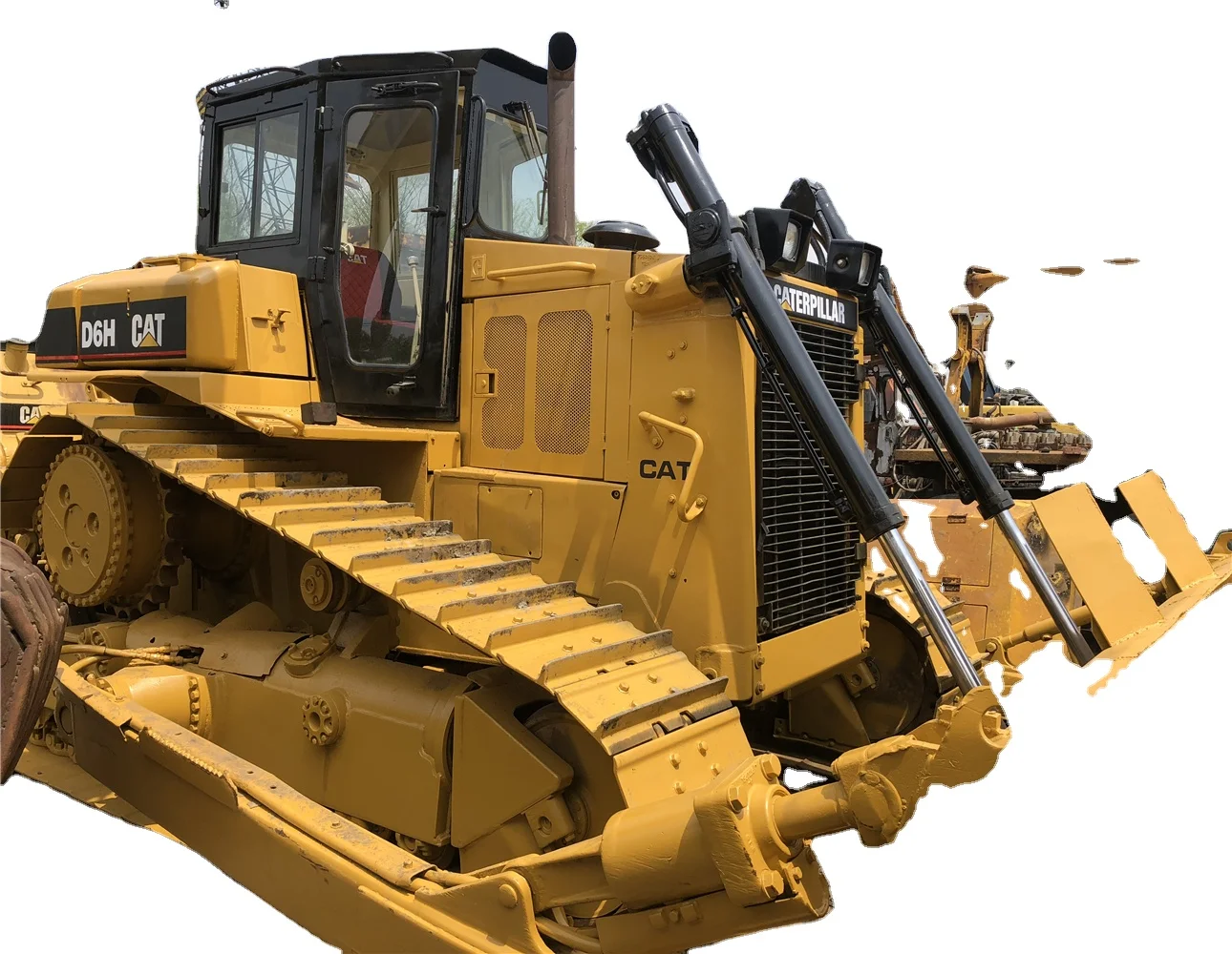 Used Dozer Caterpillar D6 D Crawler Tractor With Pusher Blade Construction Bulldozing Equipment Debris Pushing Leveling Machine