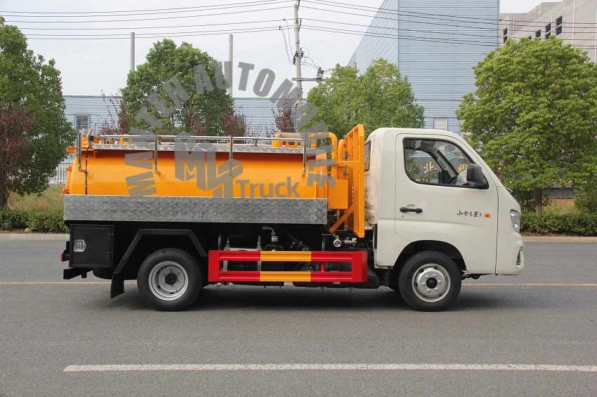 Used FOTON FORLAND Super присоска вакуумный грузовик 4x2 Ось 95 л.с. 3000 л