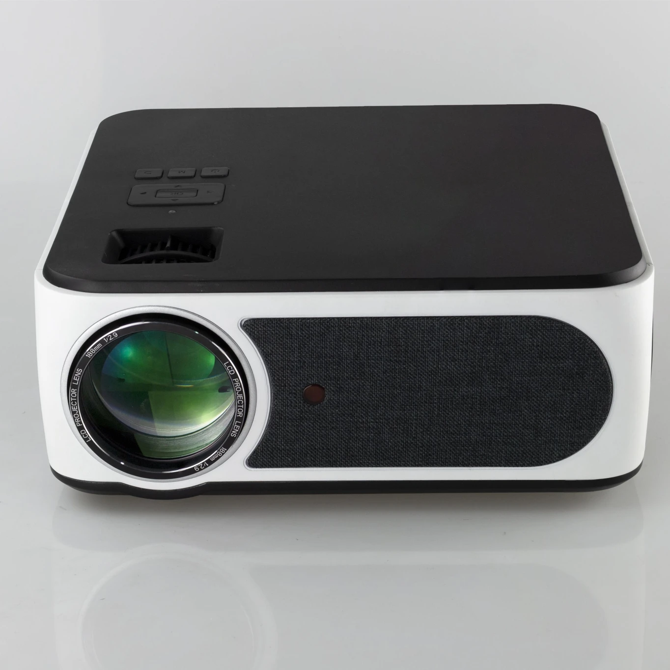 2021 HTP  newest Q3 1080P  1920*1080, 5000 lumens  LCD Projector