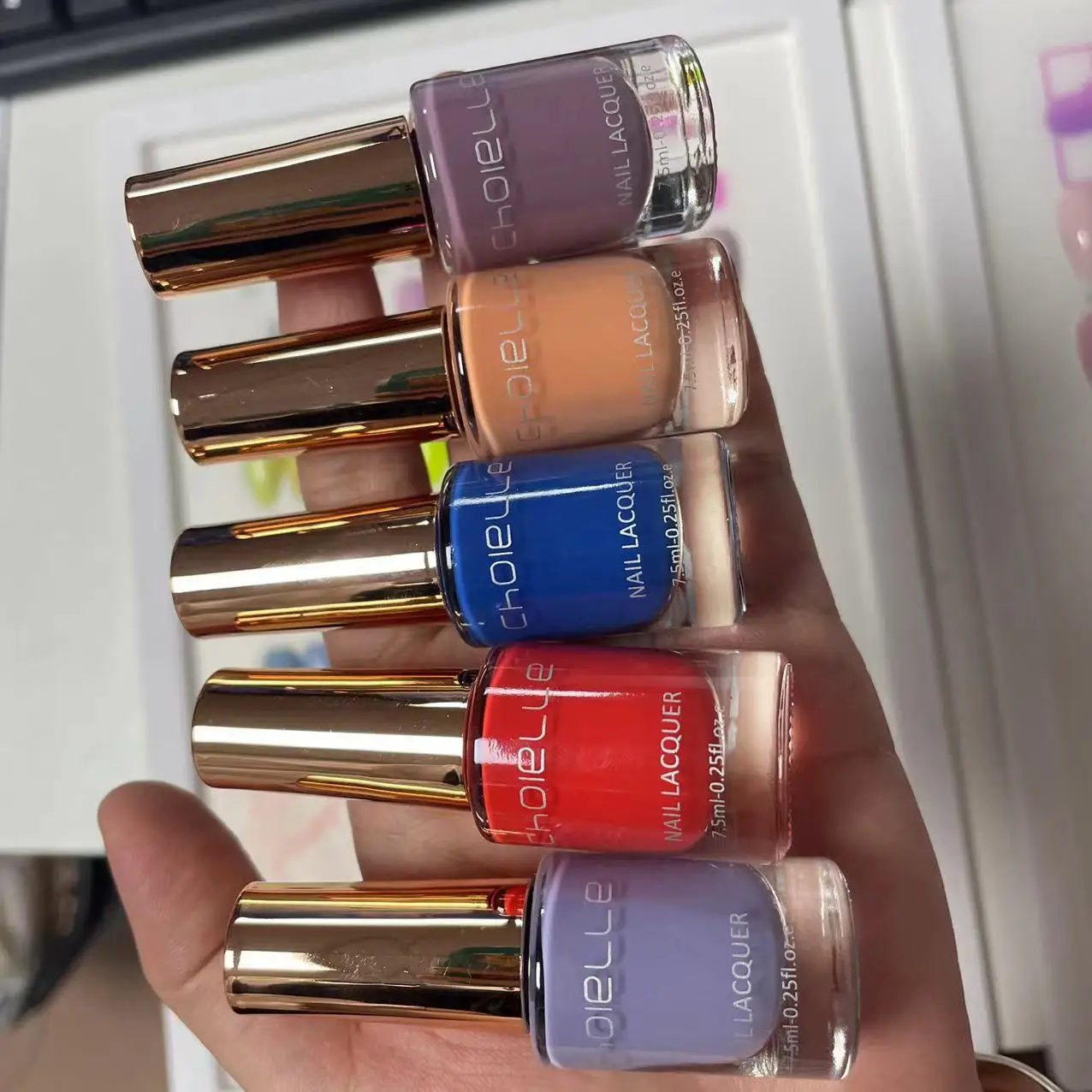 Long Lasting Permeable Enamel Non Toxic Organic Kids Women Peel Off Halal Private Label Nail Polish Color