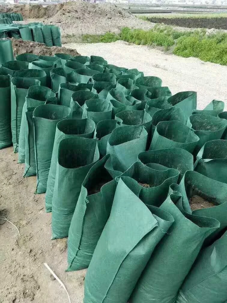 Eco-friendly Sand Beach Geobag Waterproof Geotextile Geo Bag River Bank Slope Protection Mine Restoration Greening Barren Hills