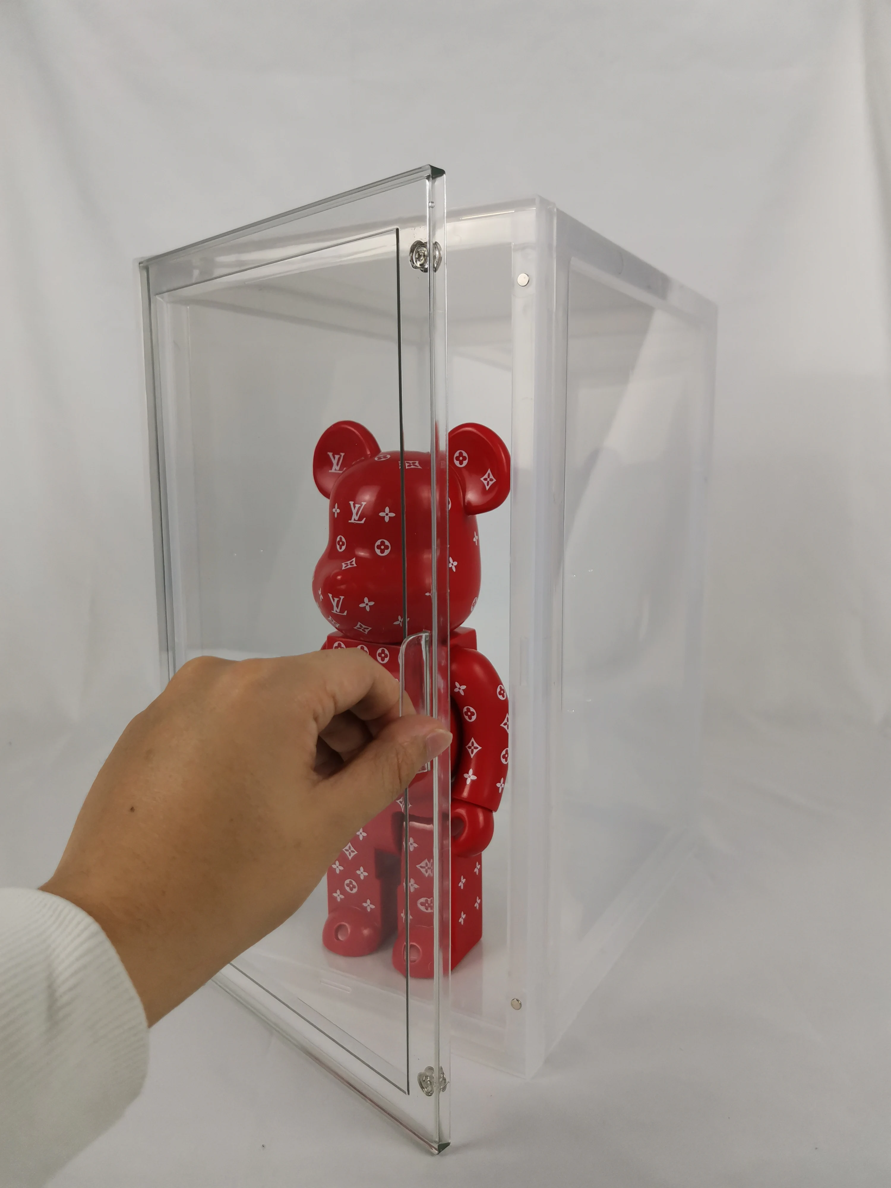 
Factory Customized LED Light Shop Show Clear Box PVC Figure Display Cabinet Toy LED Display Case 