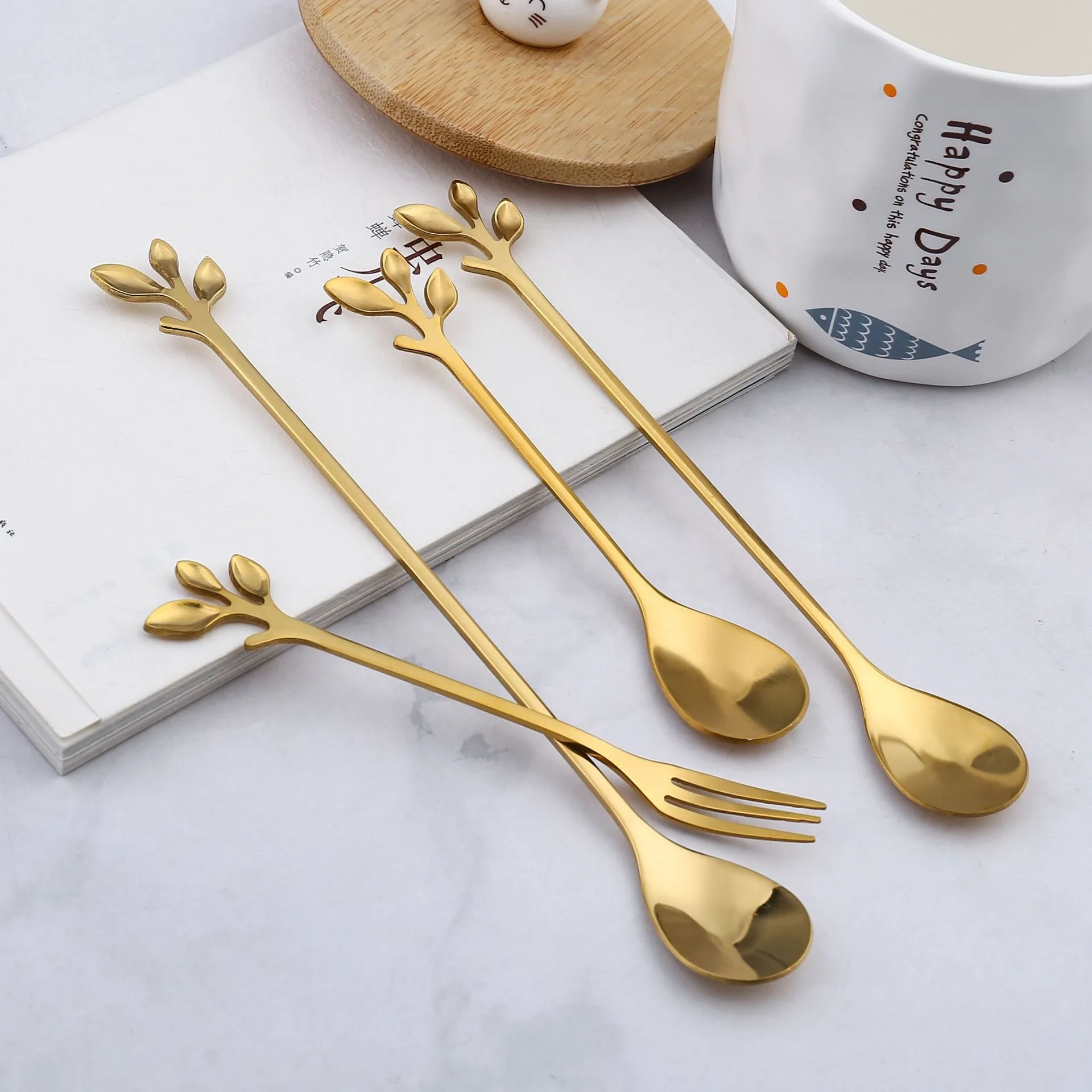 Manufacturer cheap stainless steel tableware creative golden stainless steel fruit fork spoon