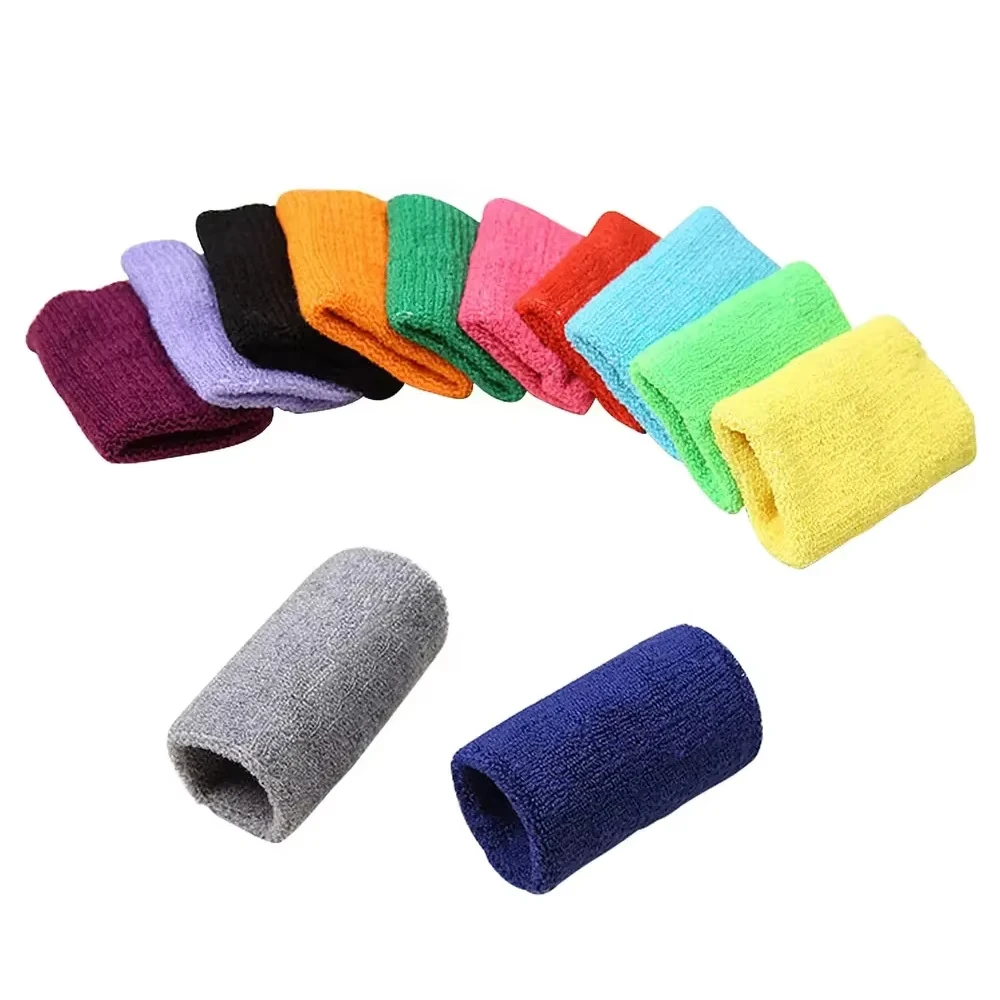 Custom Logo Wrist Sweatbands Breathable Tennis Sports Towel   Sports Logo Soft Skin  Cotton Basketball  Fitness Sweatband Men