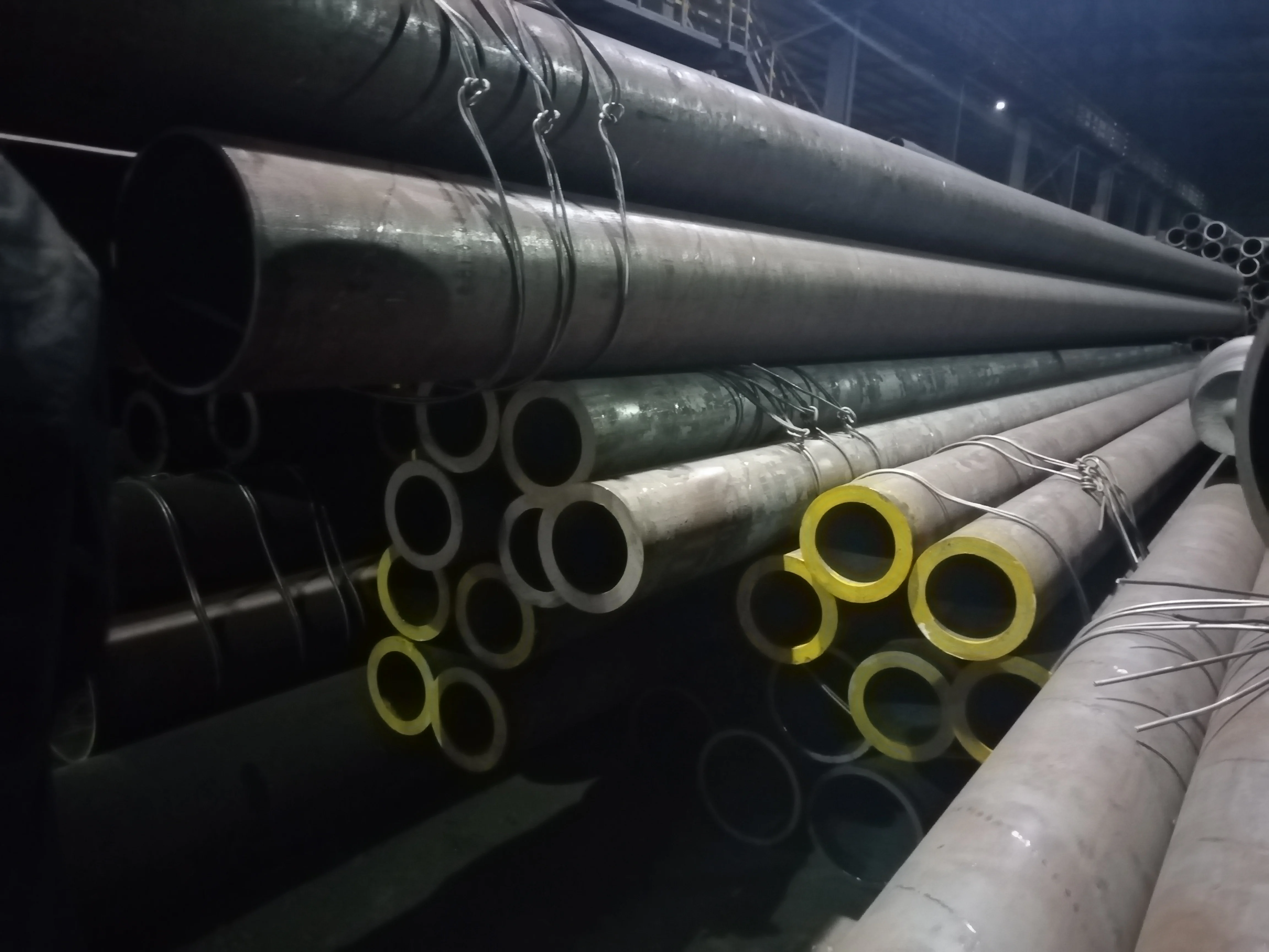 ASTM a333 Gr.6 API 5l Gr.x52 seamless carbon steel pipe high quality stkm 12b seamless steel pipe