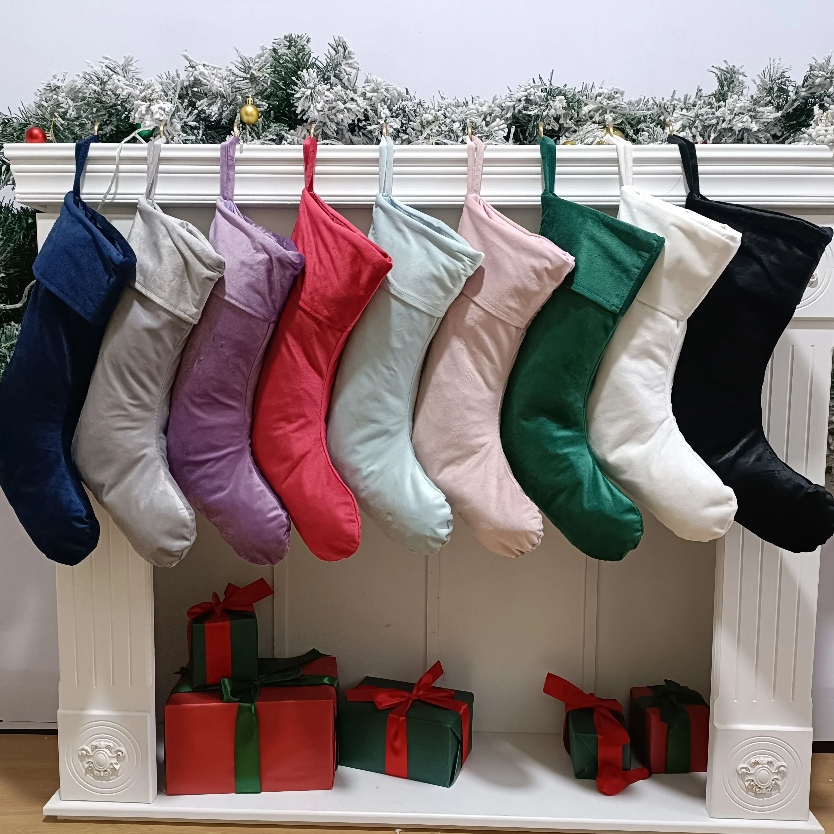 Large Festival Decoration Luxury Socks Sublimation Blanks Velvet Christmas Stocking Wholesale