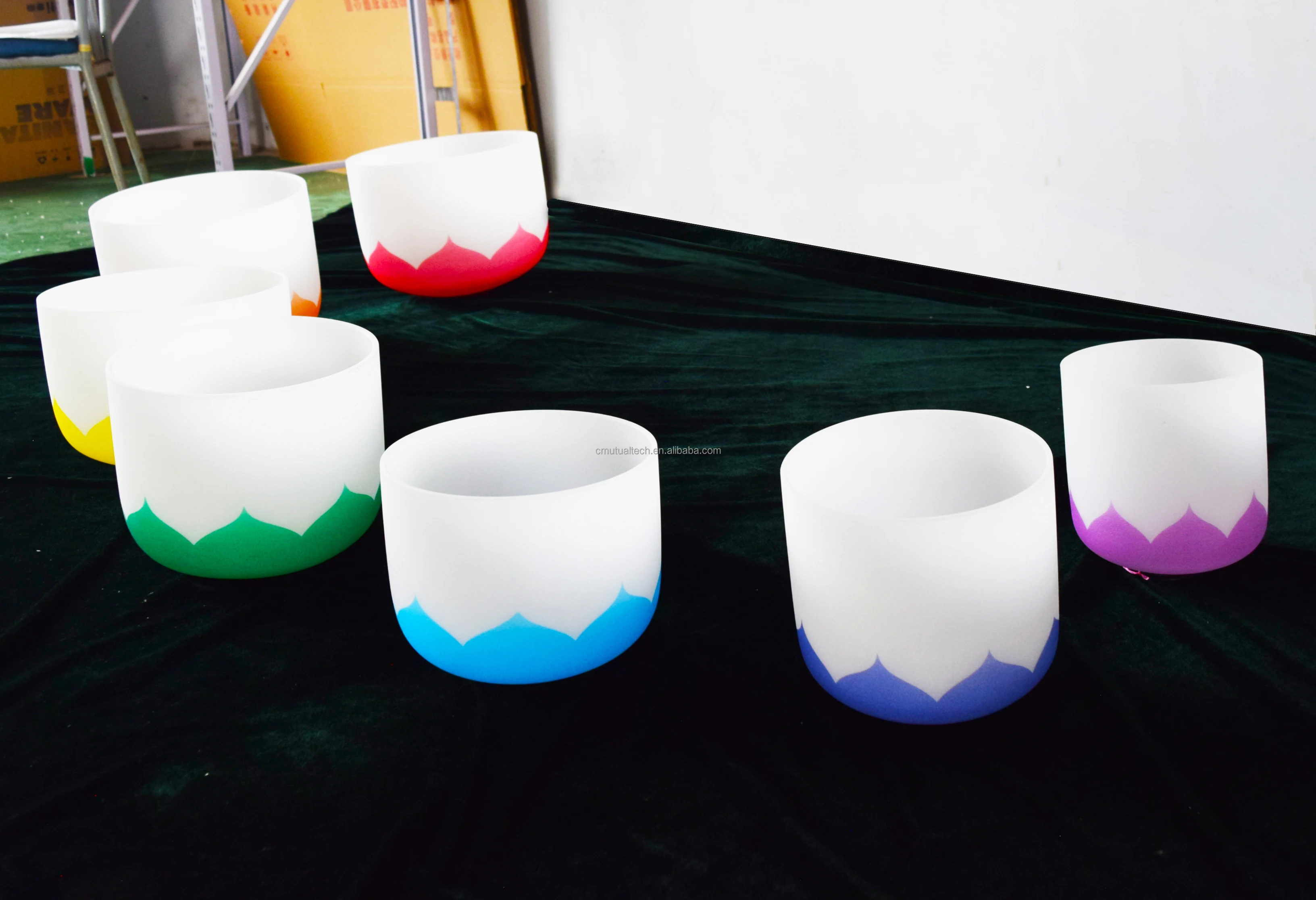 free mallets Chakra mark Lotus Flower Singing Bowl  Set  432 HZ Color gradient 7pcs of 6-12inch Crystal Singing Bowls