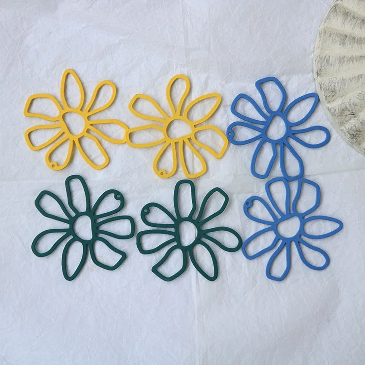 Оптовая продажа, большой цветок маргаритки, спрей-краска из сплава, аксессуары «сделай сам», красочный гипербол, полый цветок, подвески из сплава