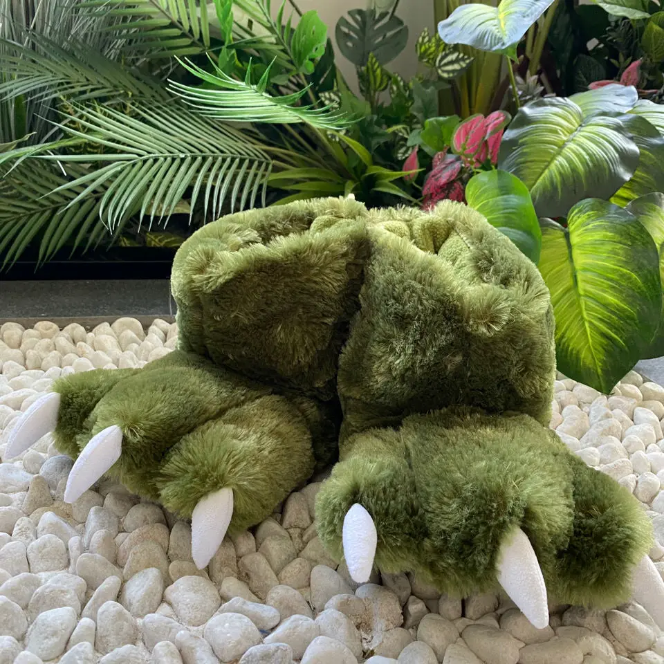 Custom cute soft fluffy fur Furry  funny claw paw tiger dinosaur black bear slippers costume footwear cotton slippers