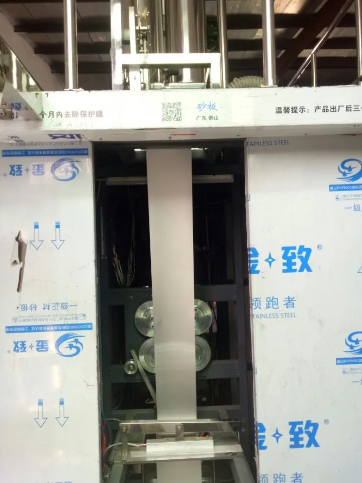 KAPACK Fully Automatic Beverage Milk Juice 200ml 500ml 1000ml Liquid Aseptic Brick Paper Carton Box Filling Sealing Machine