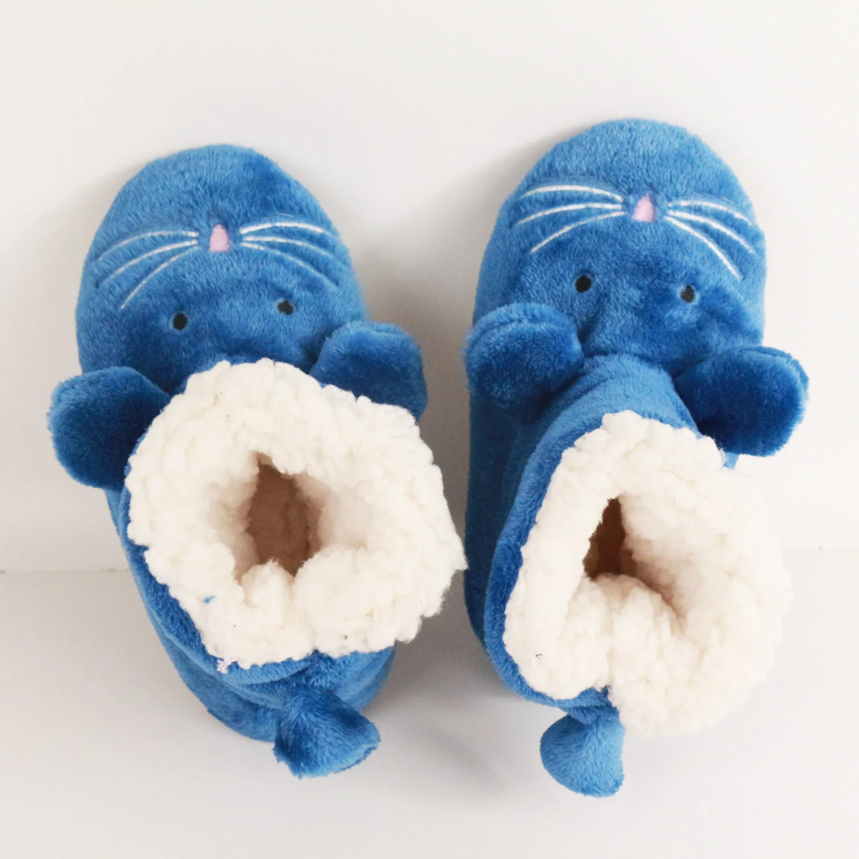 Фабричная дешевая зимняя детская обувь для дома модные теплые ботинки домашние тапочки на мягкой подошве детские носки пола мальчиков и девочек