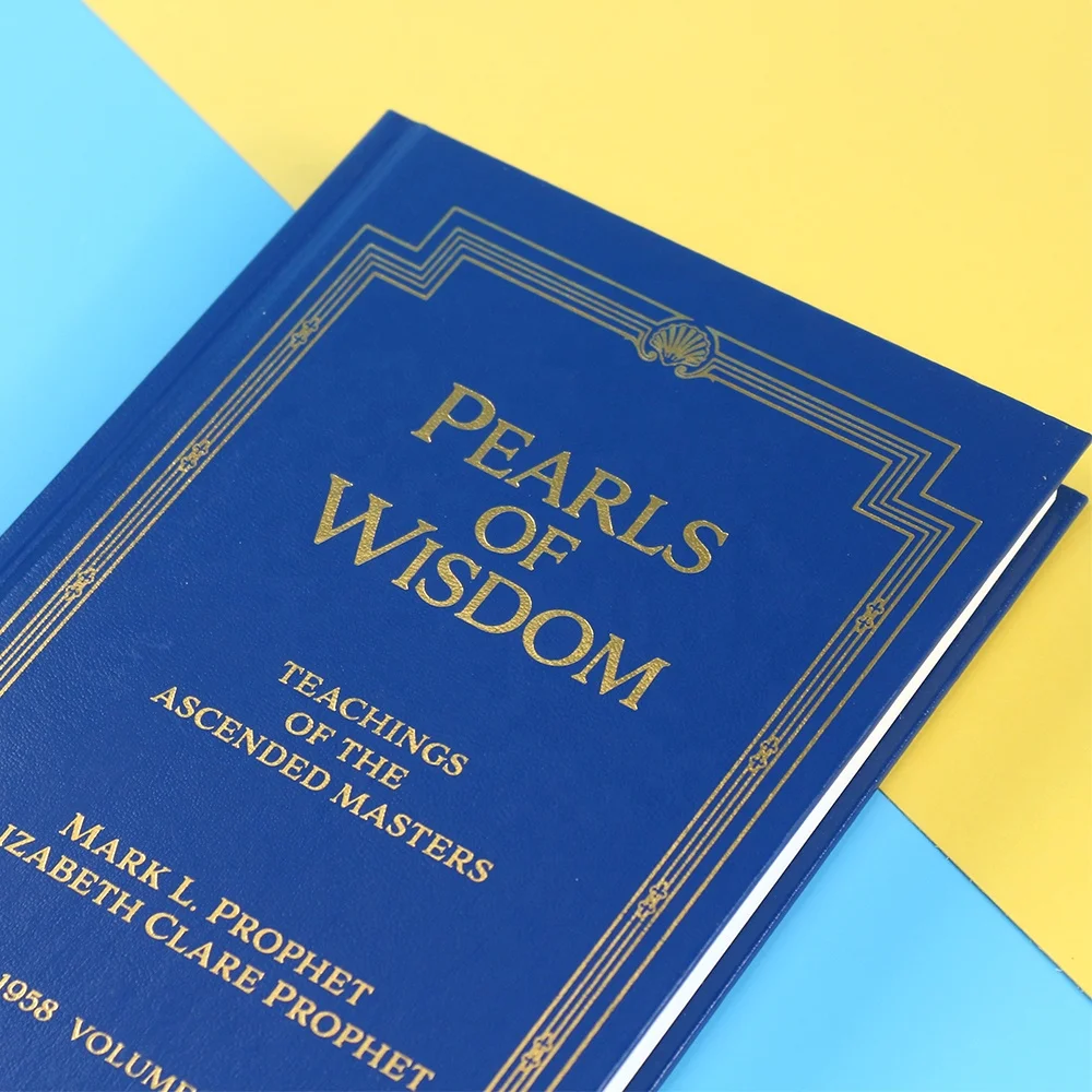 Print On Demand Full Color Gold Foil Stamping Novel Book Sewn Binding Hardcover Book Printing Service