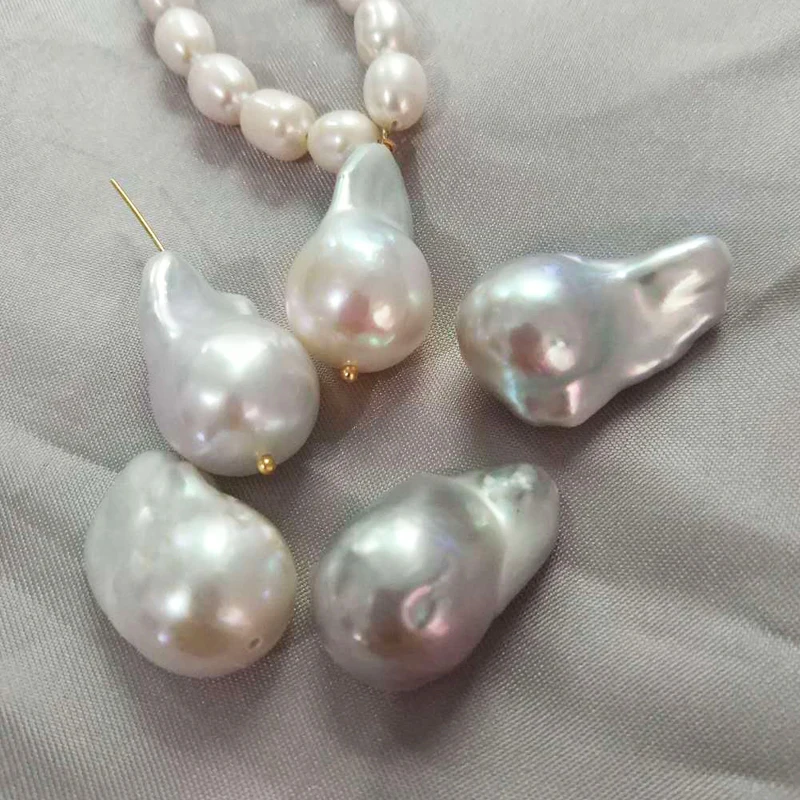 Wholesale 10-30mm clean surface baroque pearl Natural freshwater pearl wholesale price nucleated irregular shape for jewelry