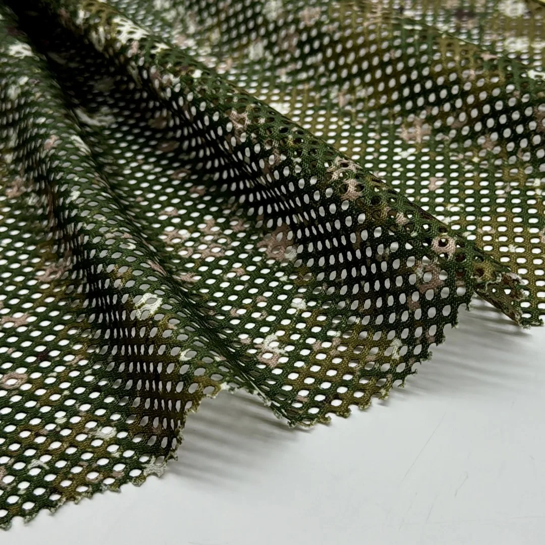 100% Polyester Customized 220GSM Camouflage Hunting Outdoor Scarf Breathable Mesh Fabric  Security Personnel Knitted Stretch