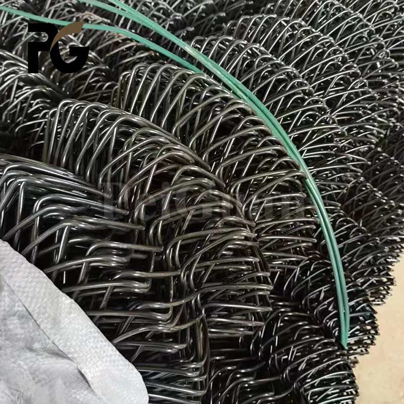 Eco-Friendly 50ft Chain Link Fence Roll Hot Dip Galvanized Industry Wire Fence Chain Link Fence