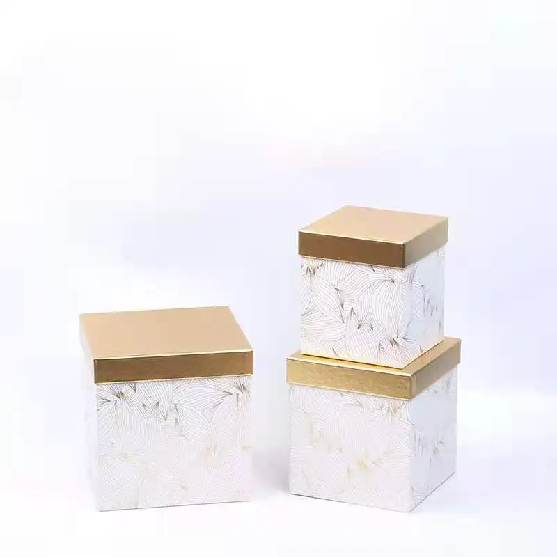 New Type 2023 Square High-end Gift Box Three-piece High-end Gold Foil Flat Flower World Package Box