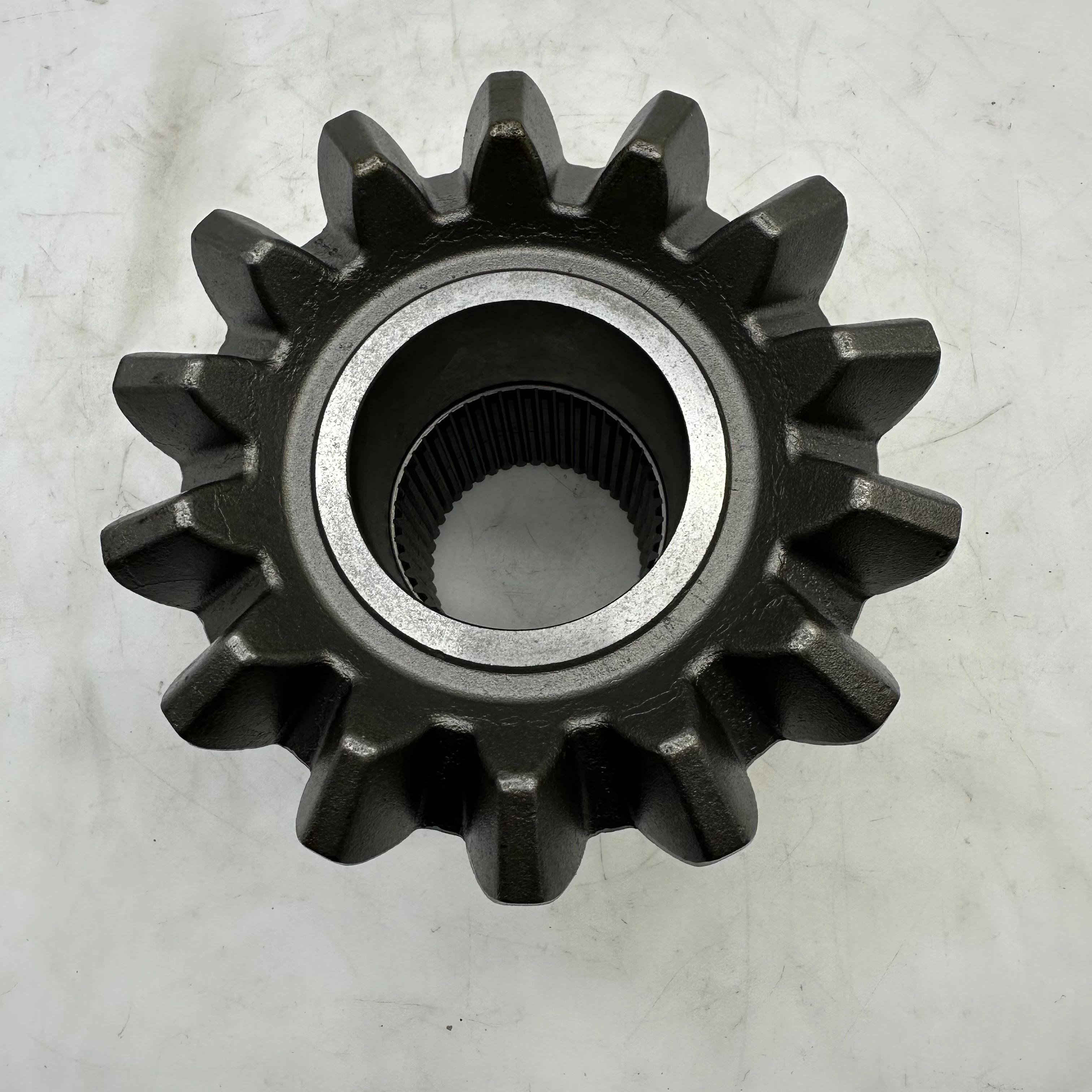 SINOTRUK HOWO Truck Parts Rear Half Shaft Gear WG9970320139 Dump Truck Accessories