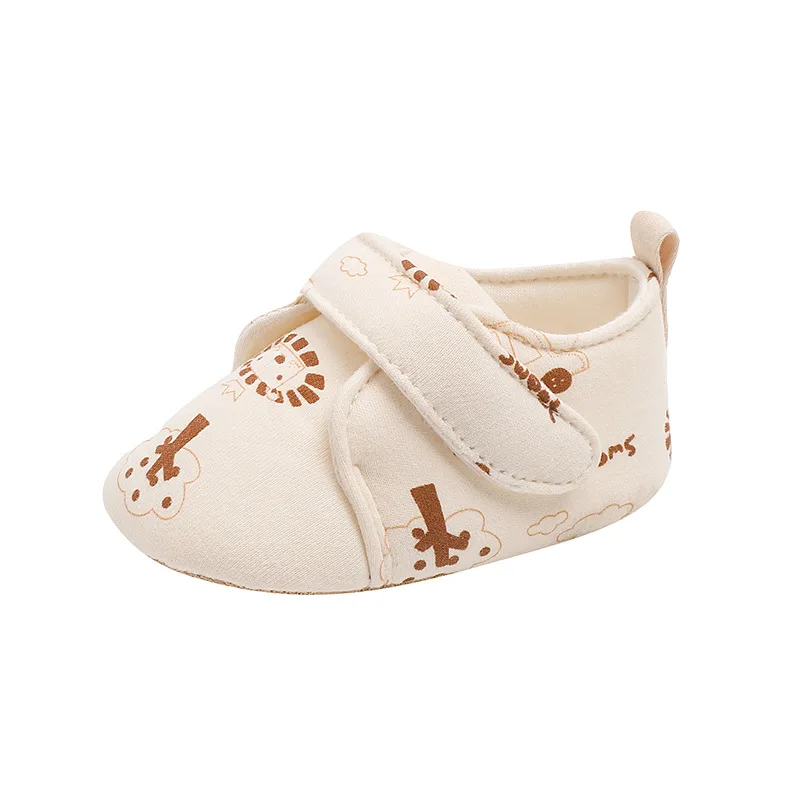 Wholesale vintage Cotton Cartoon Printed white Casual socks in Shoes Non slip Soft Baby Walking Shoe with rubber sole