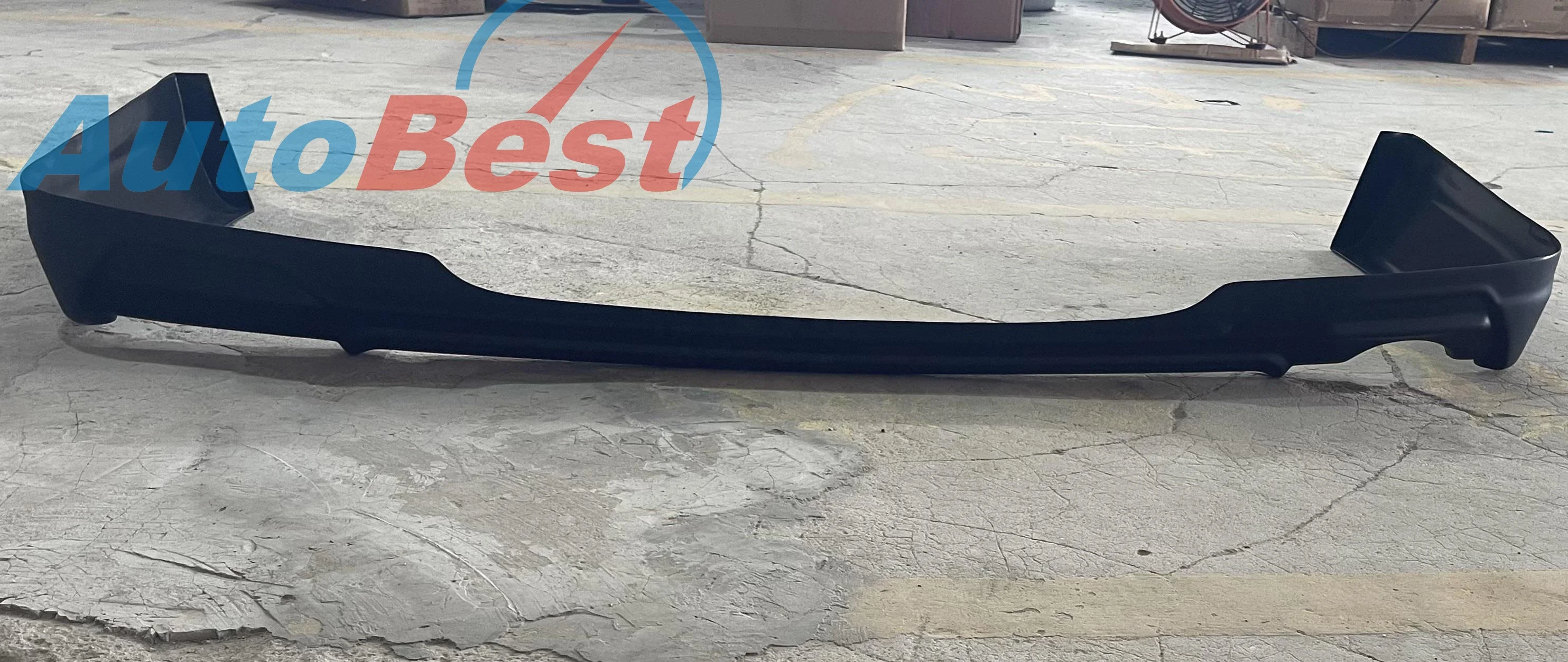 KDH REAR BUFFER LIP BODY KITS FOR TOYOTA HIACE 2014UP VAN BUS KDH200 ACCESSORIES