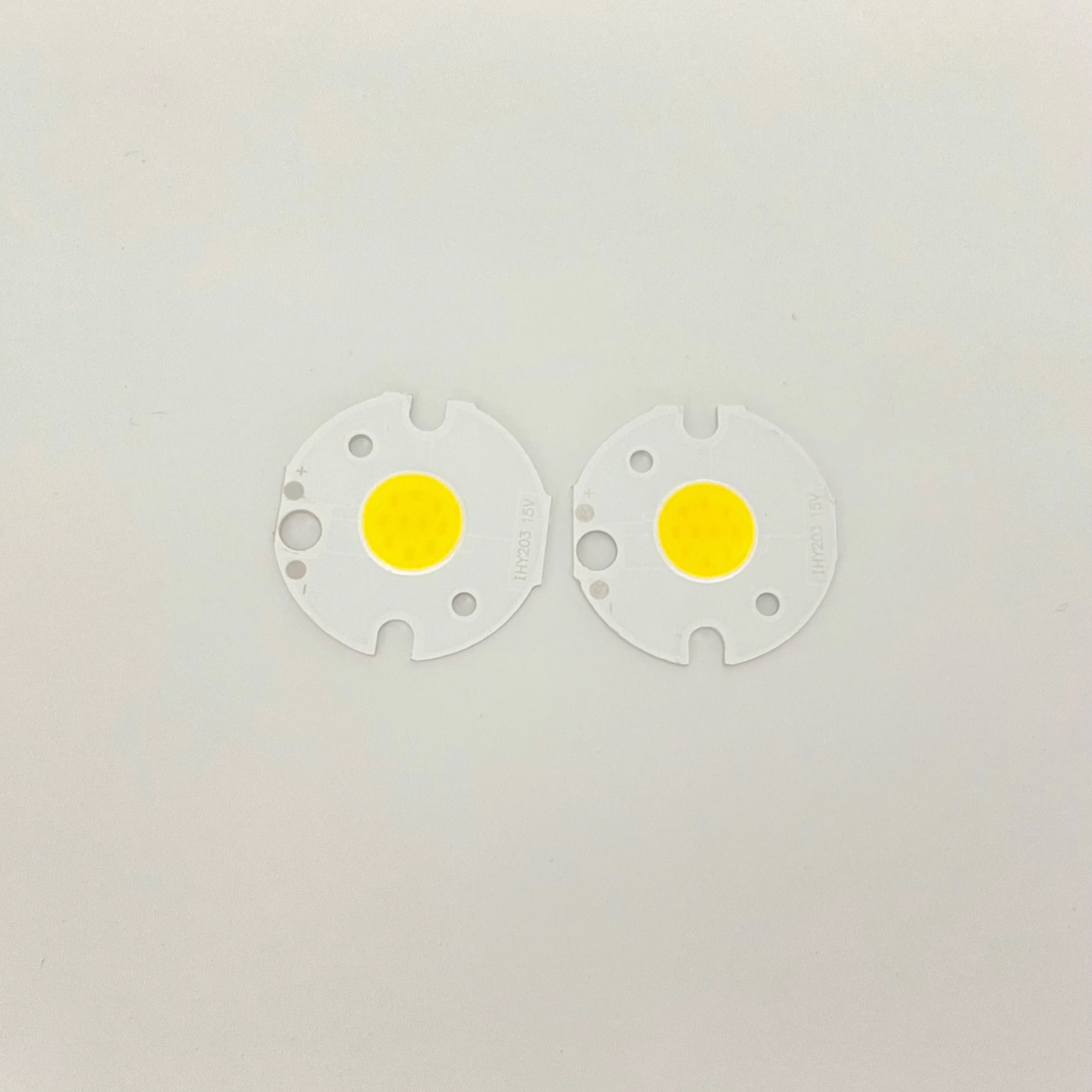 Wholesales 12V15V 3W 5W 10W 3000K 6000K CCT High Brightness CRI95+ COB LED Chip Board for LED Flashlight