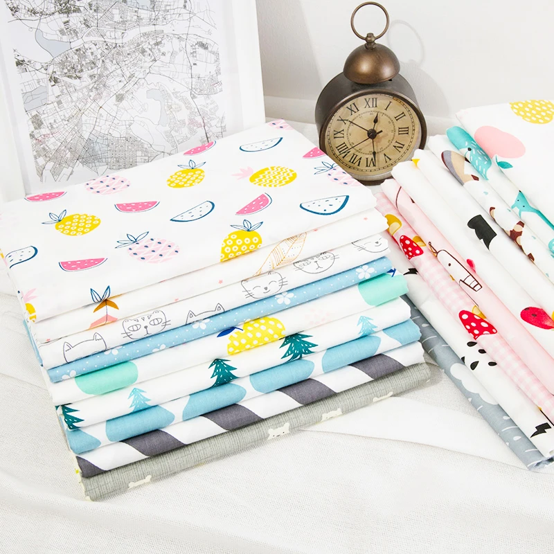 Готовый запас, мультяшный стиль, 100% хлопок, печатная ткань, мультяшный стиль для детской одежды