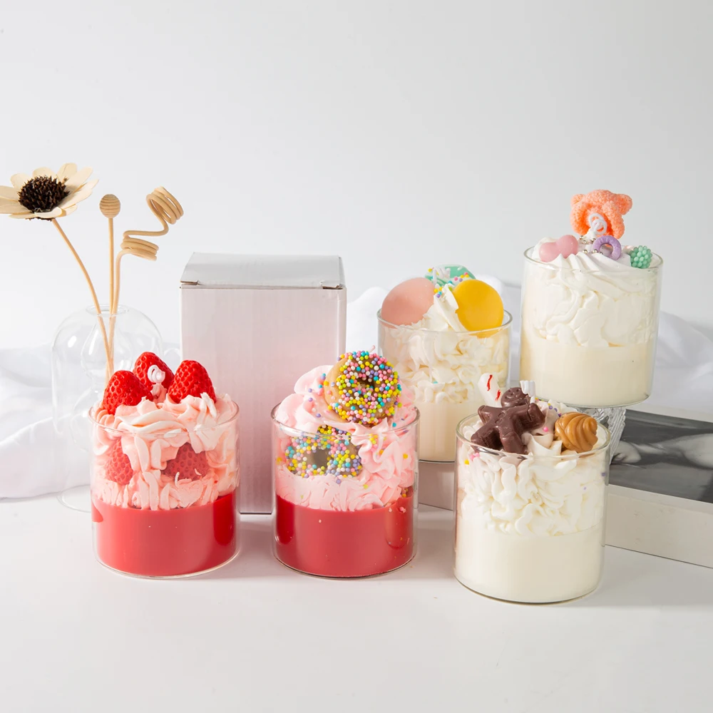 Unique Gifts Cute Handmade Strawberry Creative Dessert Candles Natural Soy Sweet Cupcake Scented Candle With Glass Jar